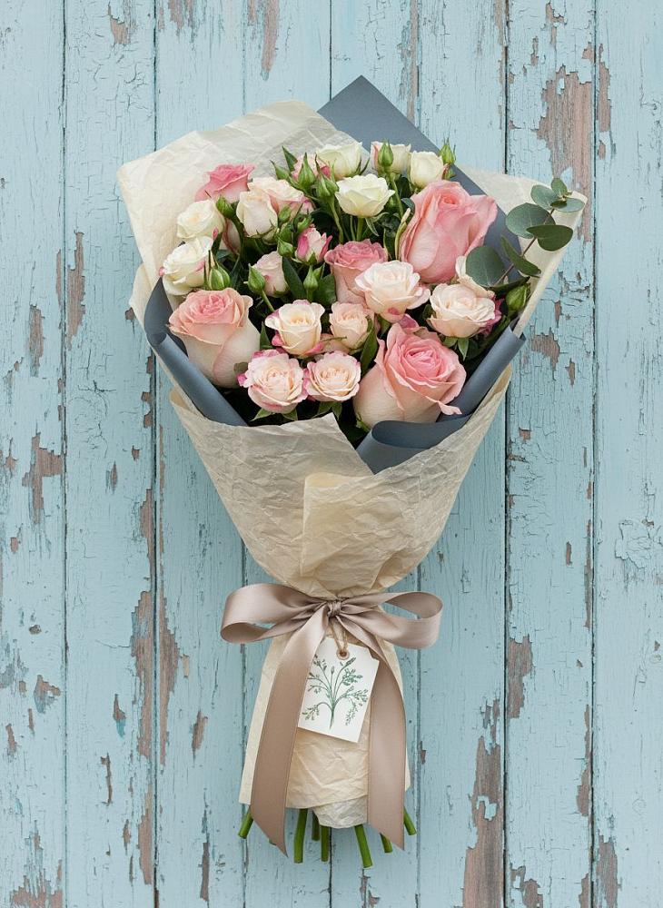 Букет цветов из: Розы в Костомукше