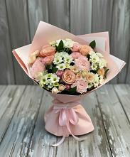 Букет цветов из:  Гвоздики, Розы и Хризантемы в Костомукше