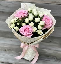 Букет цветов из:  Розы в Костомукше
