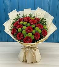 Букет цветов из:  Розы и Хризантемы в Костомукше