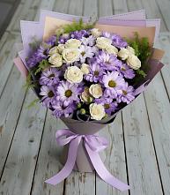 Букет цветов из:  Хризантемы и Розы в Костомукше